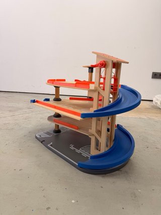 Parking de madera para coches