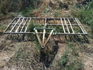 Rastra de clavos para tractor