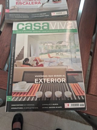 Revistas de decoración. 5 de Nuevo Estilo y Casa.