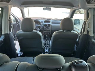 Peugeot Partner 2006 pegatina B