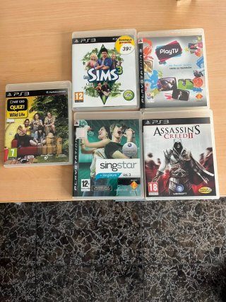 5 Juegos PS3: Sims 3, Assassin's Creed II, Singsta