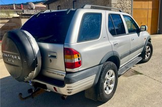 Opel Frontera 2003