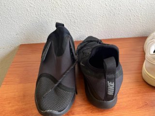 Zapatillas Nike Negras y Grises