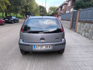 Opel Corsa 2005