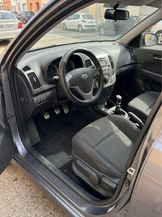 Hyundai i30 1.4i 109 CV
