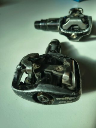 Pedales automáticos MTB