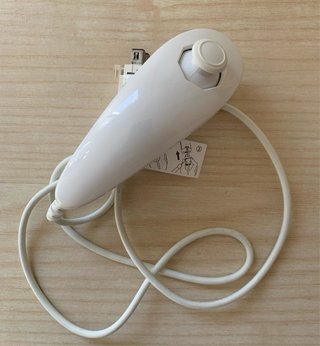 2 x Nintendo Wii Nunchuk