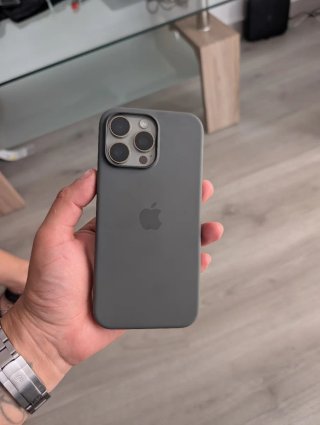 Vendo iPhone 16 pro max 256GB