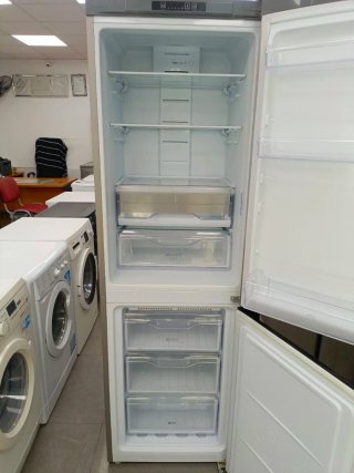 Nevera Indesit plateada 190/60cm A++ con garantia