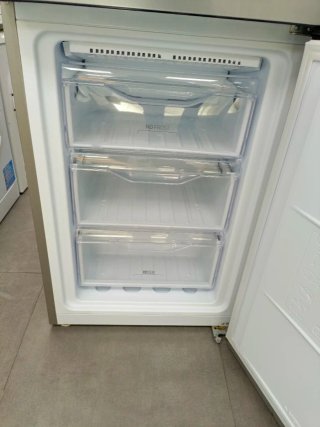 Nevera Indesit plateada 190/60cm A++ con garantia