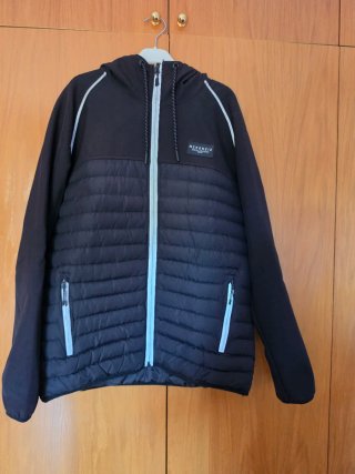 Anorak McKenzie Negro Chico