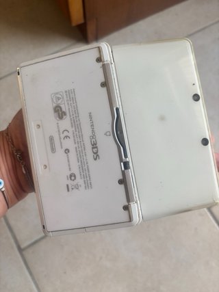 Nintendo 3DS Bianco PER RICAMBI