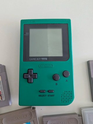 Consola Game Boy Verde + 7 Juegos funcionan todos