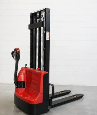 Apilador Eléctrico OFERTA