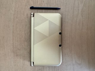 Nintendo 3DS XL Edición Zelda Dorada