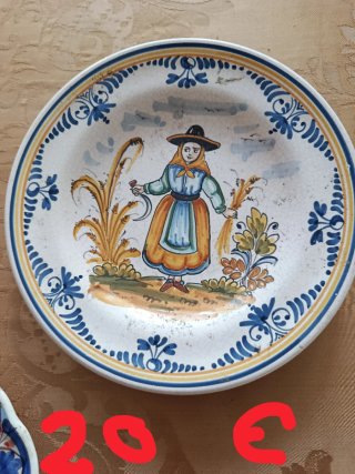 Lote 4 Platos Cerámica Antiguos Decorados