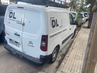 Fuergoneta parner .año 2012