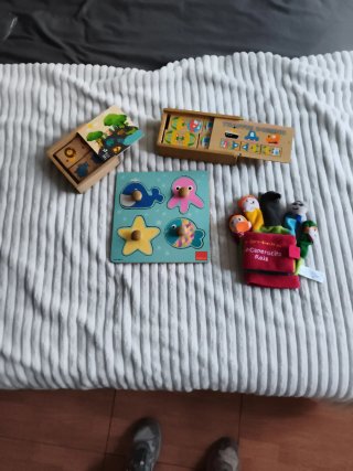 Lote de juegos infantiles de madera
