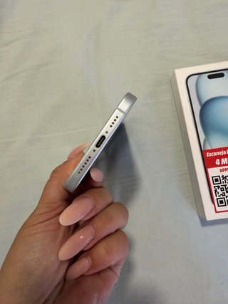 iPhone 15 Plus