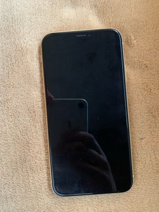 iPhone XR Amarillo