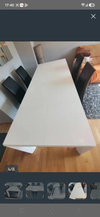 Mesa Comedor Blanca + Sillas Negras
