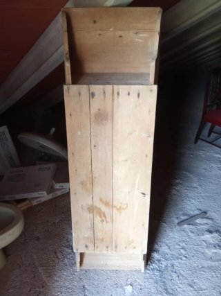 Artesa de madera rústica