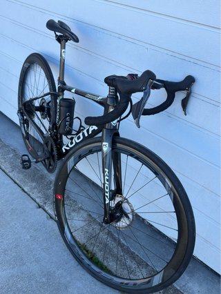 Bici carbono KUOTA TS