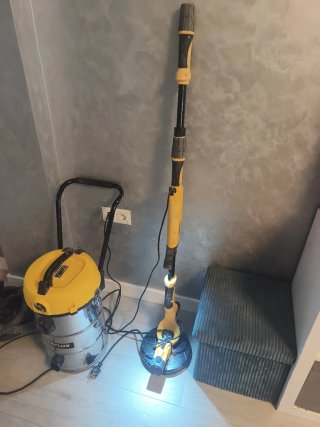 Lijadora de pared y aspiradora Powerplus