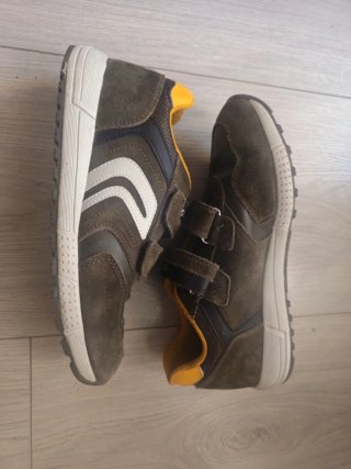 Zapatillas Geox Marrones y Amarillas