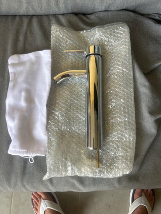 Grifo de lavabo alto cromado