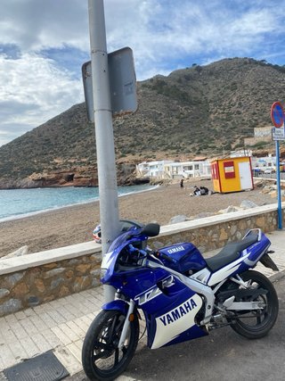 Yamaha TZR 50 Azul y Blanca