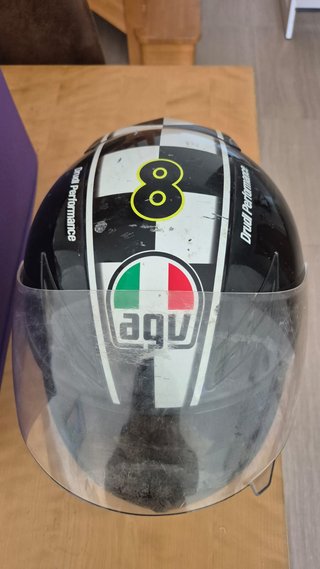Casco Integral Negro con detalles Blancos AGV K-3
