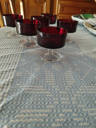 6 copas de helado vintage rojas