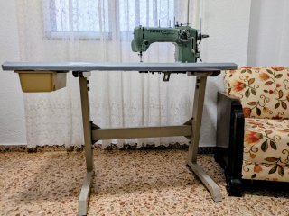 Máquina de coser Refrey Transforma