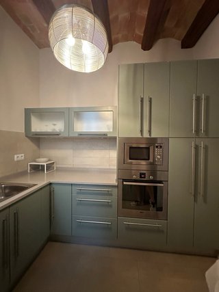 Piso reformado a estrenar en finca regia Eixample