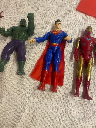 Figuras Superhéroes Hulk, Superman, Spiderman