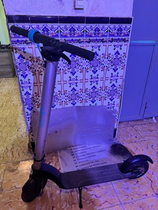 Patinete Cecotec Bongo con muy poco uso