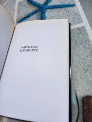 Grandes biografias, Miguel de cervantes y Napoleón