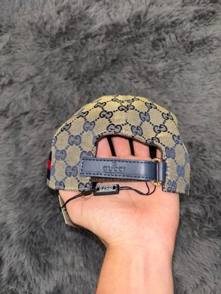Gorra Gucci Beige GG