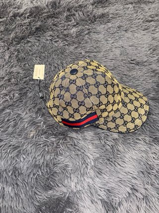 Gorra Gucci Beige GG