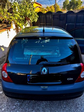 Renault Clio 2002