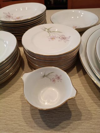 Vajilla Vintage Porcelana Flores Doradas