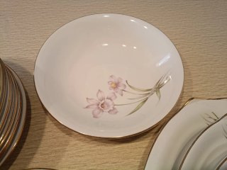 Vajilla Vintage Porcelana Flores Doradas