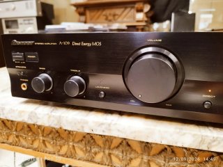 PIONEER A-109 AMPLIFICADOR