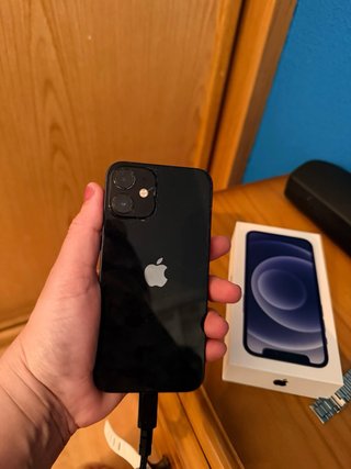 iPhone 12 mini negro usado