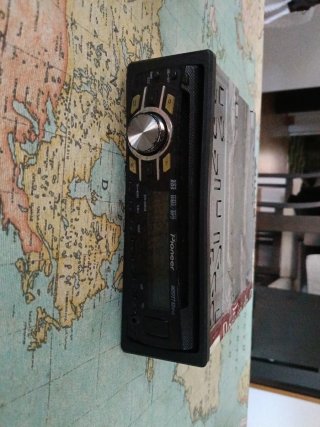 Radio CD Pioneer con USB