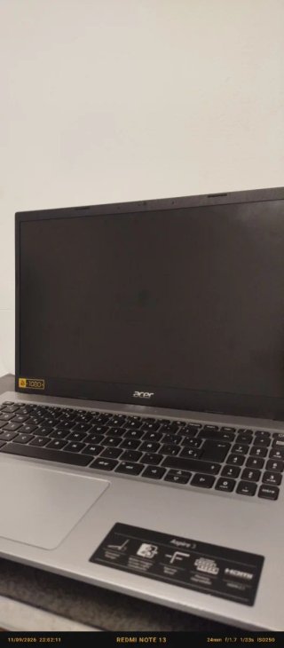 Acer Aspire 3 - 16GB RAM / 512GB SSD