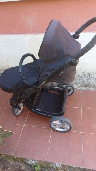 Passeggino X-lander con ovetto e seggiolino per passeggino.