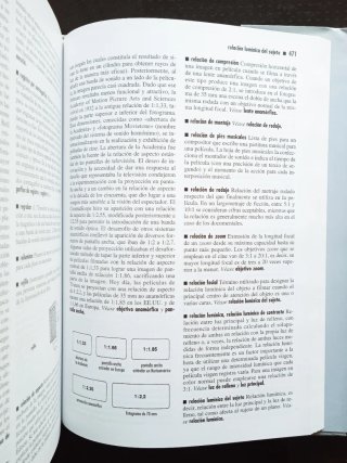 Diccionario Técnico Akal de cine. Descatalogado.