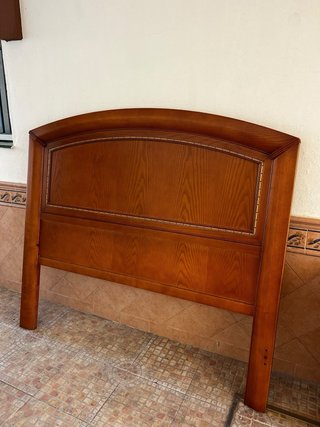 Cabecero de madera maciza cama 135